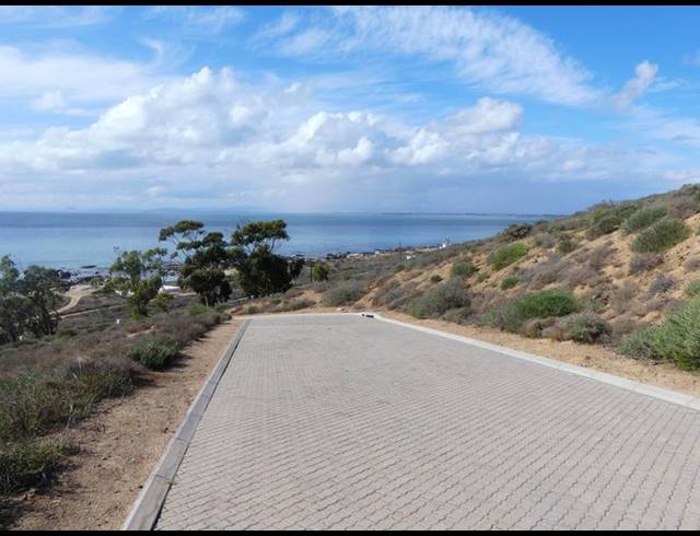 LAND FOR SALE IN ST HELENA VIEWS